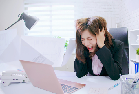 5 Signs you're way too overworked