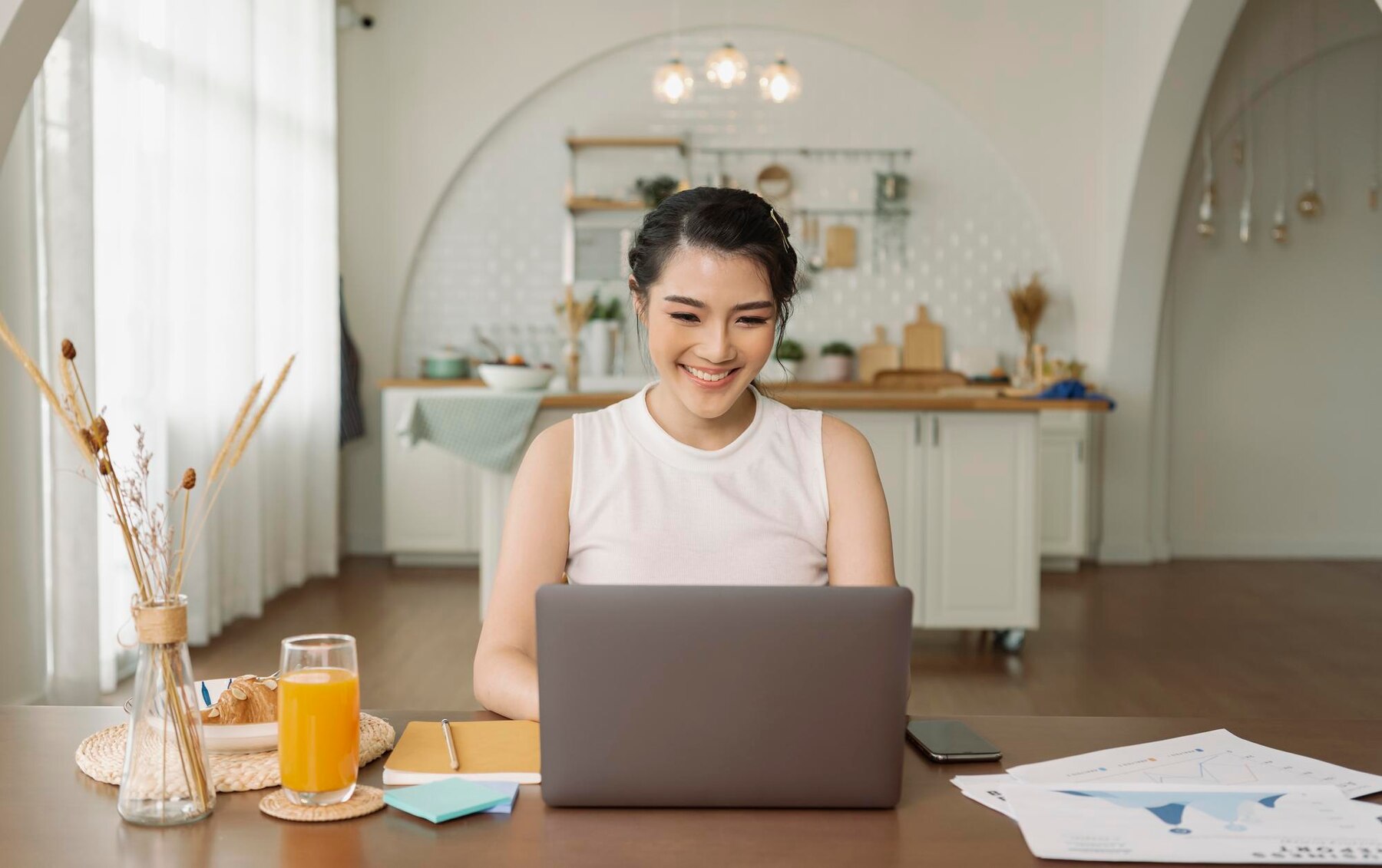 Flex Forward: Creating Inclusive Work Environments with Flexible Work Arrangements