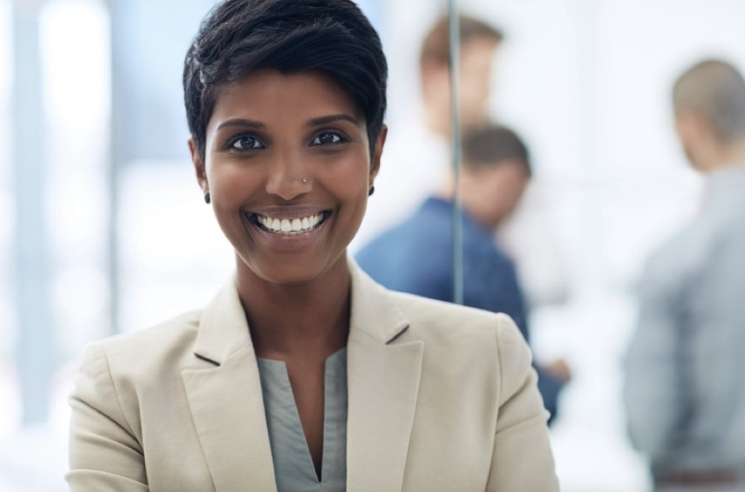 Networking 101: How to Craft an Elevator Pitch That Gets You Noticed 
